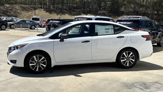 2024 Nissan Versa 1.6 s