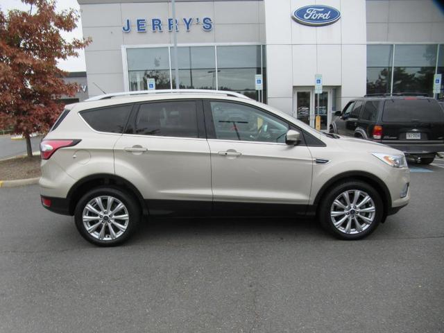 2017 ford escape titanium