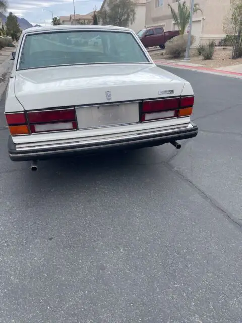 1986 rolls-royce silver spur sedan white rwd automatic