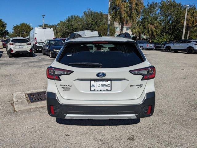 2022 subaru outback limited xt