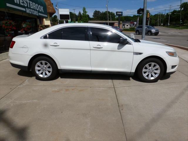 2010 ford taurus se 4dr sedan