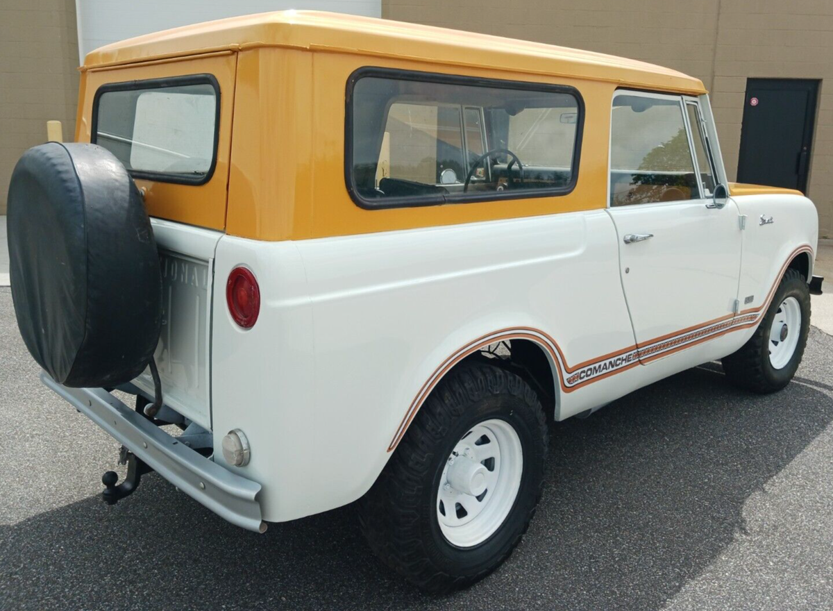 1970 international scout 800a comanche 4wd manual 30" tires 64k miles super nice
