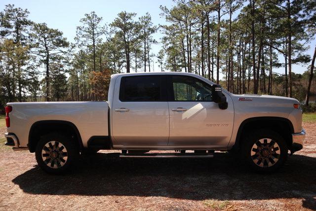 2022 chevrolet silverado 2500 lt