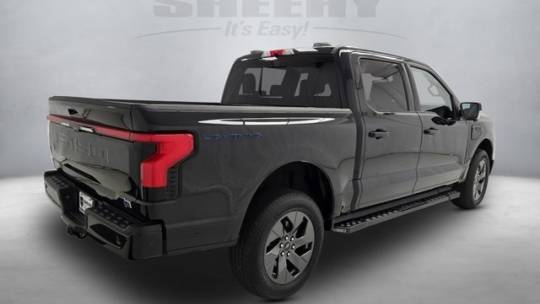 2023 ford f-150 lightning lariat