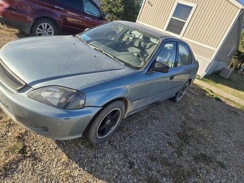 great car 159k miles no issues at all lmk was a theft recovery never was in an ac
