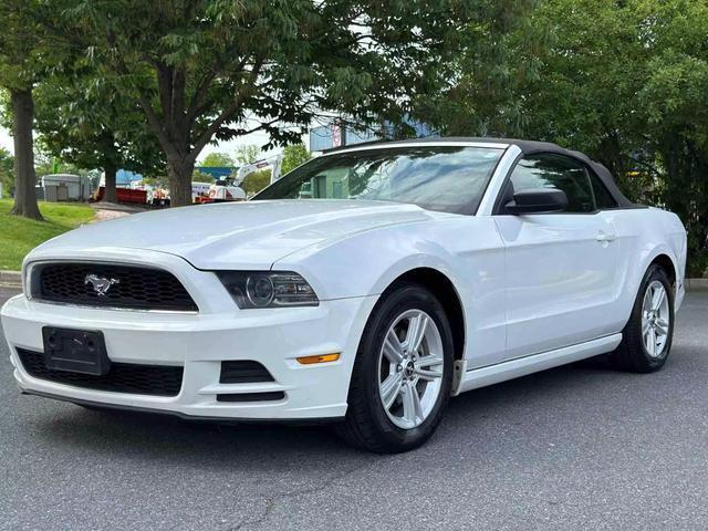 2014 ford mustang v6
