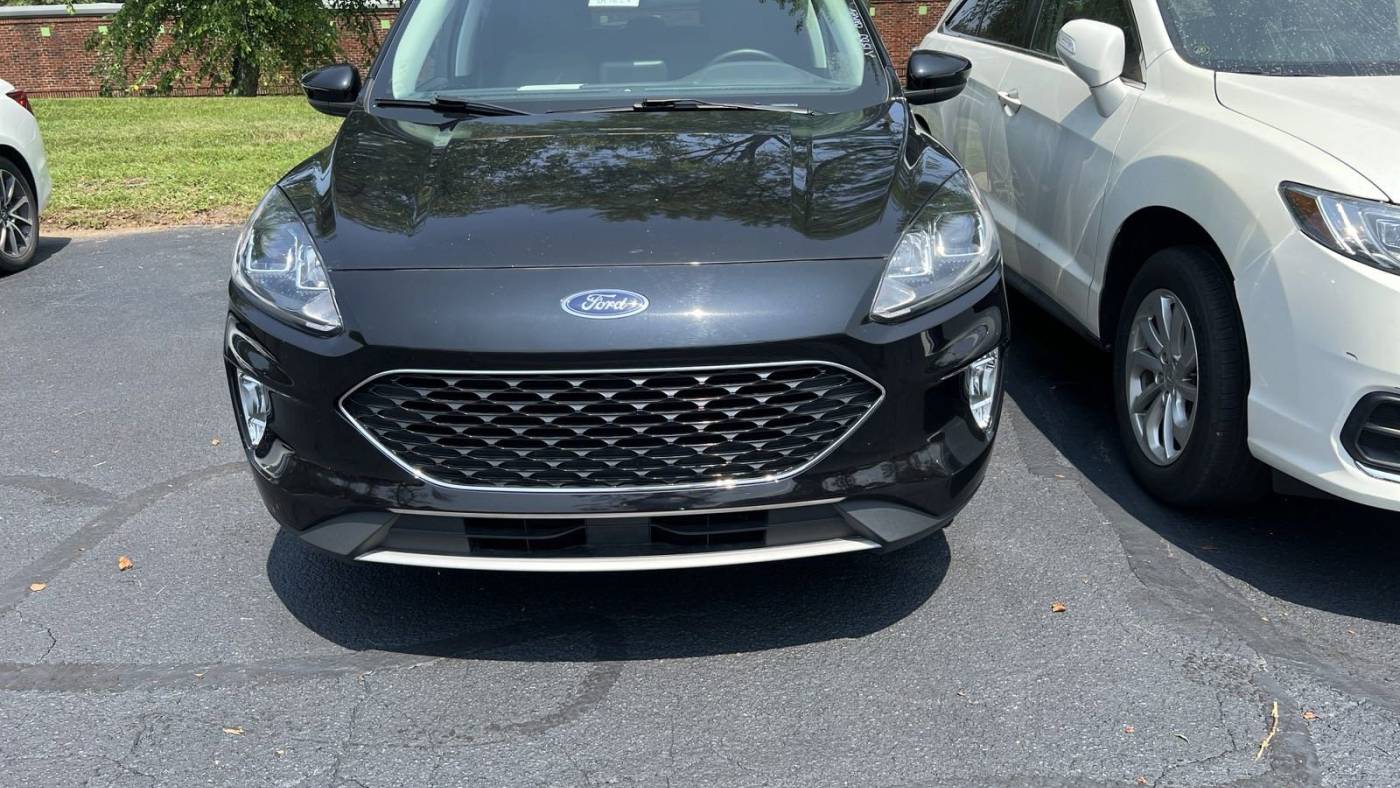 2022 ford escape sel