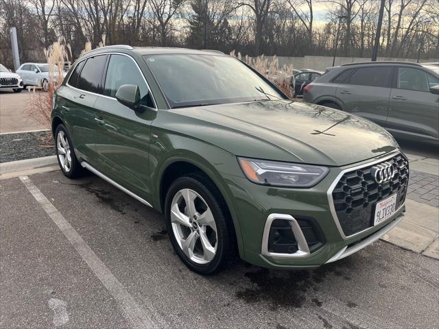 2022 audi q5 45 s line premium plus