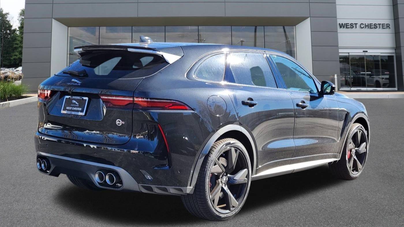 2024 jaguar f-pace svr