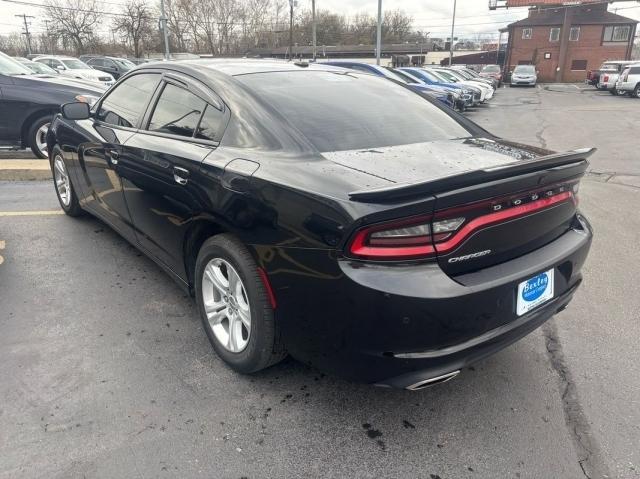 2020 dodge charger sxt