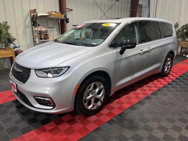 2024 chrysler pacifica limited