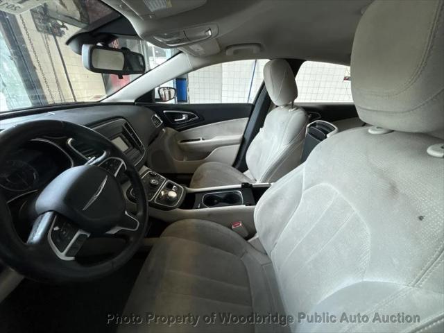 2015 chrysler 200 limited