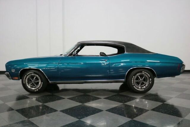 very sharp build! strong 400 v8, 700r4 auto, ps/b w/ 4 wheel disc, great colors!