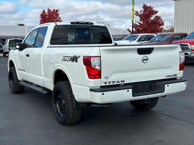 2018 nissan titan pro-4x