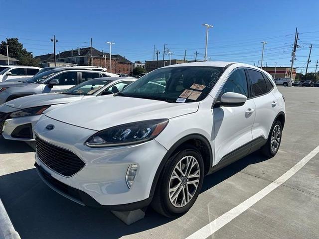 2022 ford escape sel