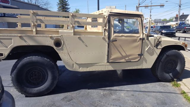 1990 hummer h1 humvee (street legal)