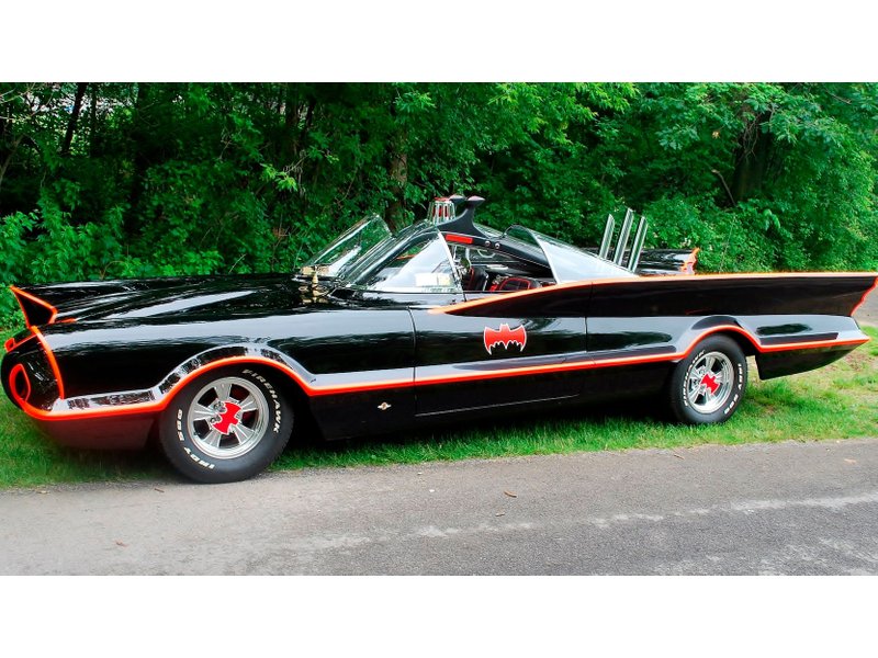 lincoln batmobile tribute
