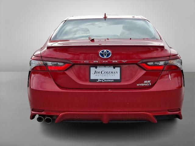 2021 toyota camry se