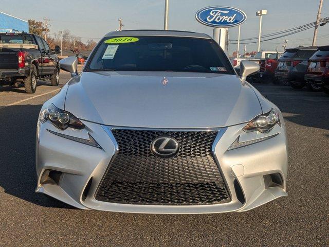 2016 lexus is 300 base