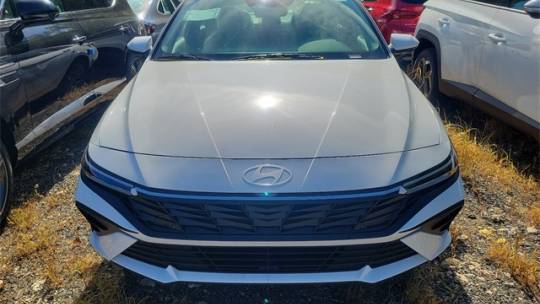 2024 Hyundai Elantra
