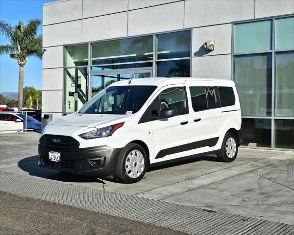 2022 ford transit connect base