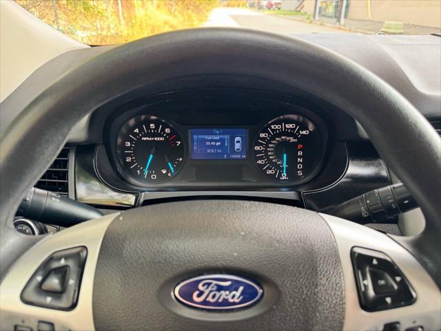 2014 ford edge se