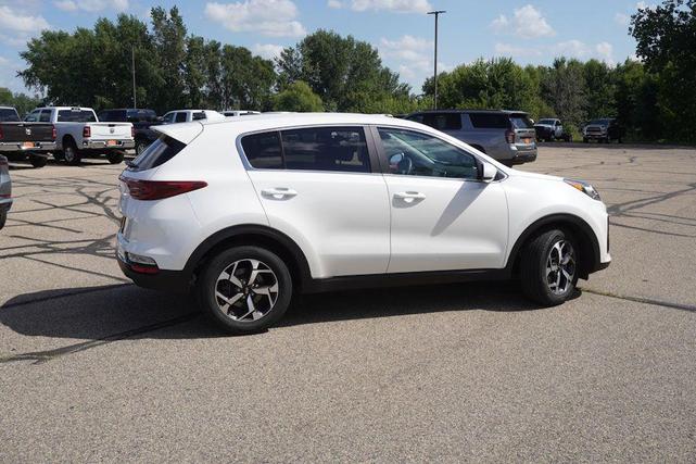 2022 kia sportage lx