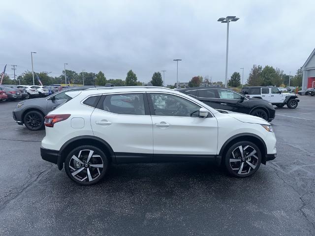 2022 nissan rogue sport sl