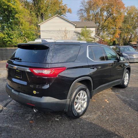 2018 chevrolet traverse lt cloth
