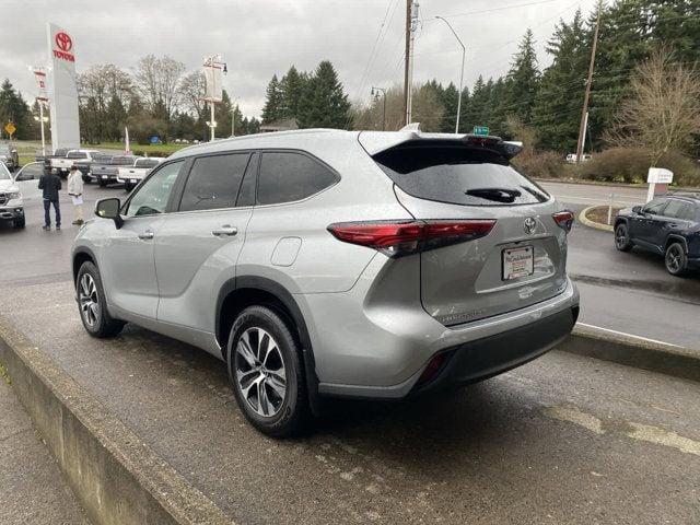 2023 toyota highlander xle in vancouver, washington