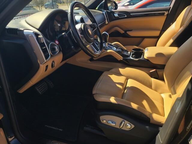 2018 porsche cayenne s