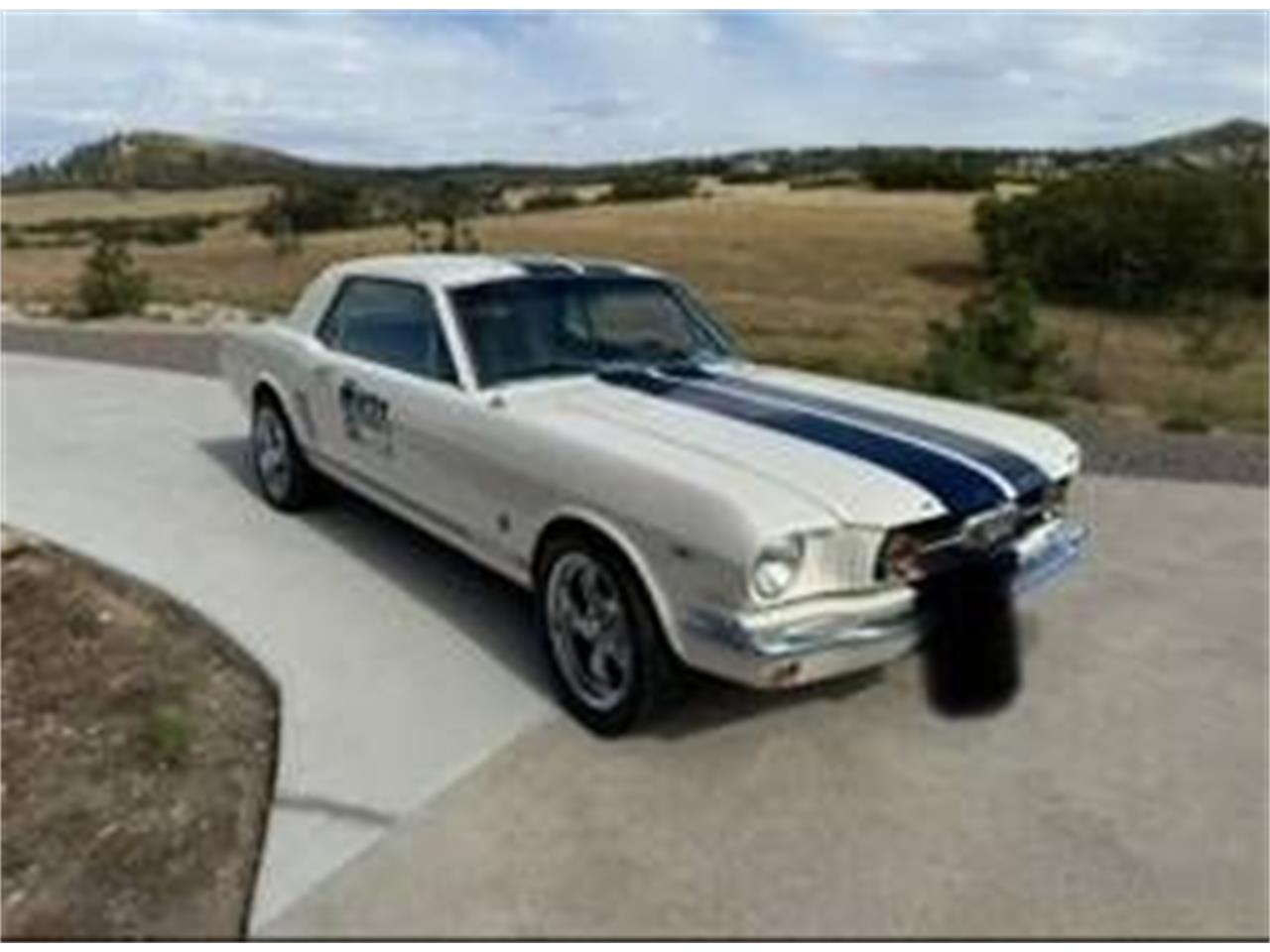 1965 ford mustang