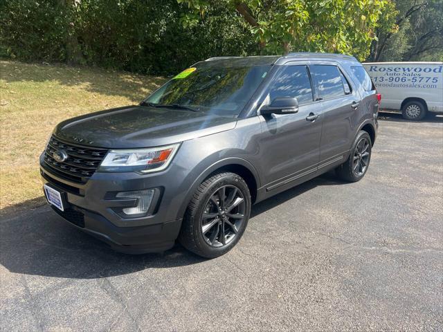 2017 ford explorer xlt