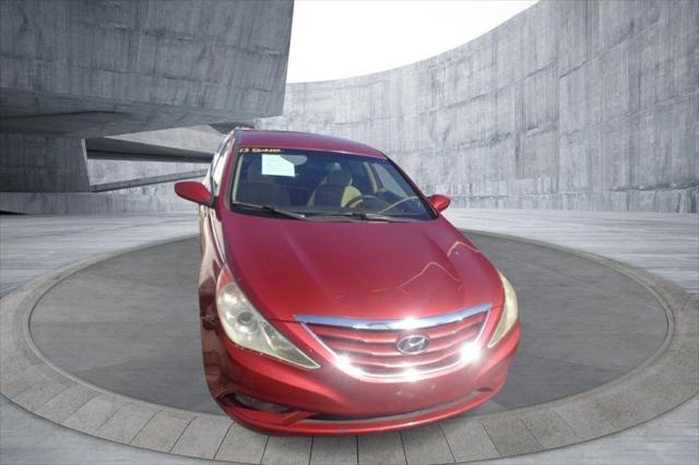 2013 hyundai sonata gls