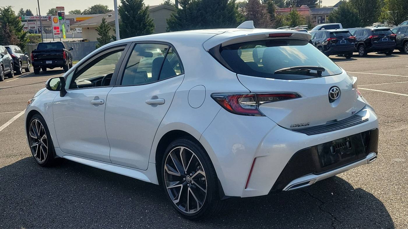 2021 toyota corolla hatchback xse