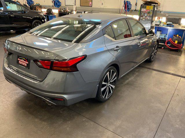 2021 nissan altima sr fwd
