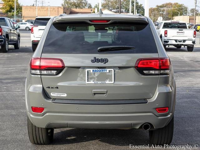 2020 jeep grand cherokee altitude