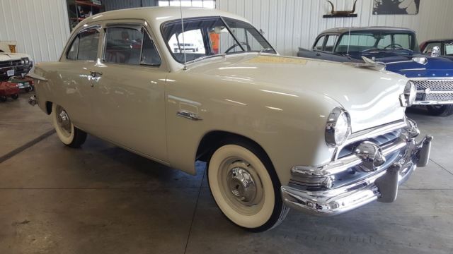 51 white tudor deluxe classic show car coupe manual 3 on the tree chrome wms 50