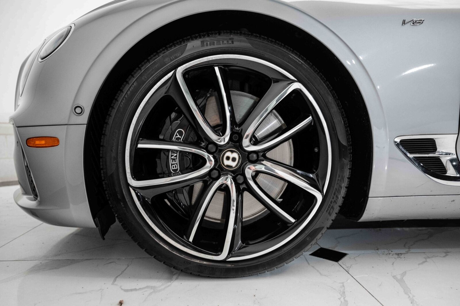 2020 bentley continental gt v8