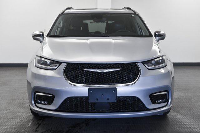 2022 chrysler pacifica limited