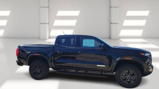 2024 GMC Canyon