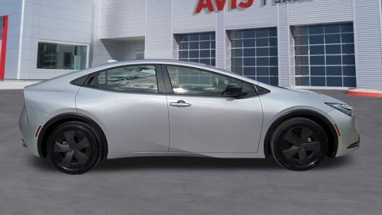 2024 Toyota Prius