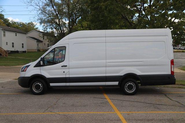 2018 ford transit-250 base