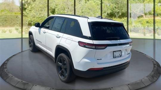2024 Jeep Grand Cherokee