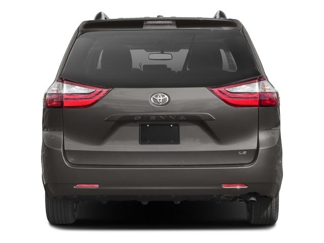 2016 toyota sienna le