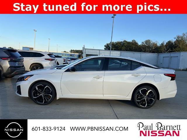 2023 nissan altima 2.5 sr