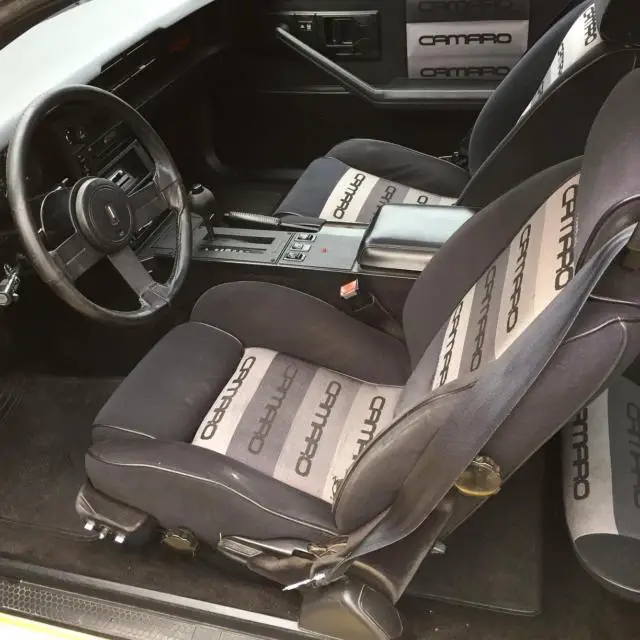 1985 chevrolet camaro z28 iroc-z t-top, tpi coupe
