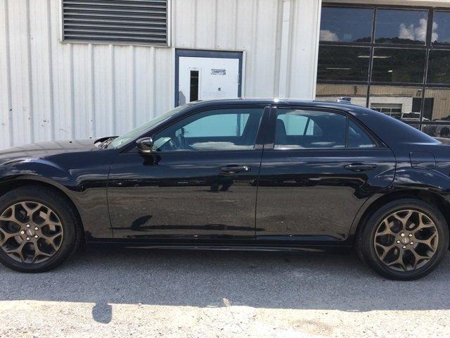 used 2016 chrysler 300 s awd pikeville, ky 41501 for sale in broad bottom, kentucky
