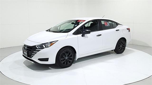 2024 nissan versa 1.6 s