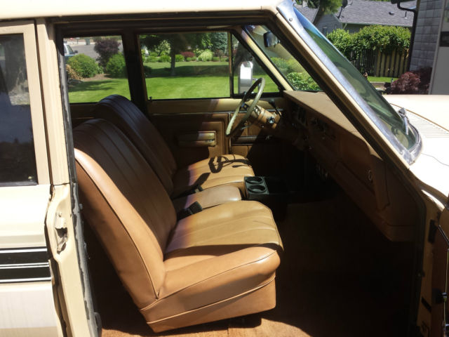 1977 jeep cherokee chief 4-wheel drive